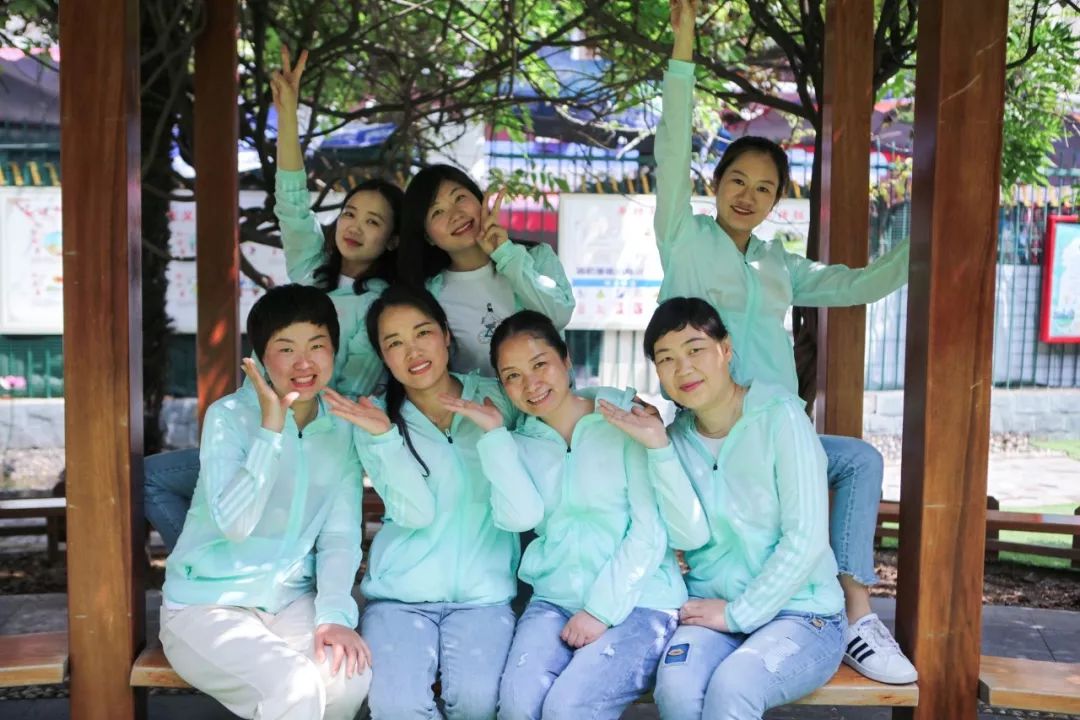 鍥犱负浼欓鑰屽嚭鍚嶇殑瀛︽牎,鍥犱负缇庨鐏殑瀛︽牎