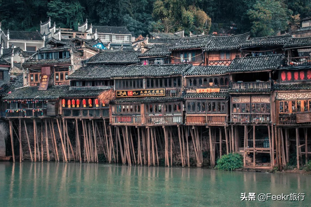 全网为阿朵淘汰鸣不平，而我想去她隐居5年的“世外桃源”静一静