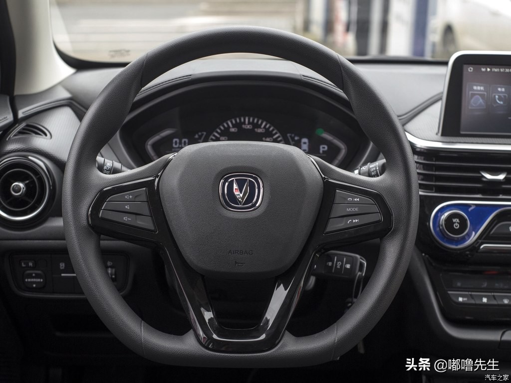 长安悦翔v3换挡平顺吗,长安悦翔手动挡试驾视频