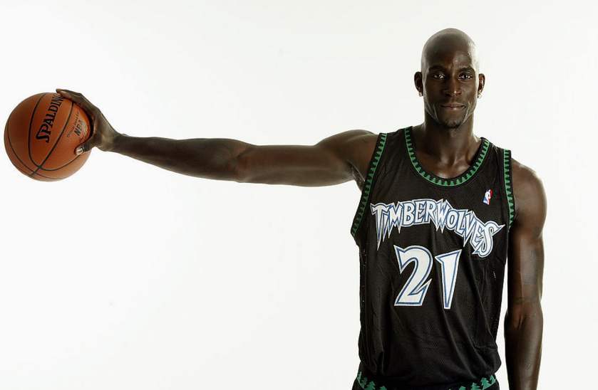 加内特夺冠科比,加内特大拉杆