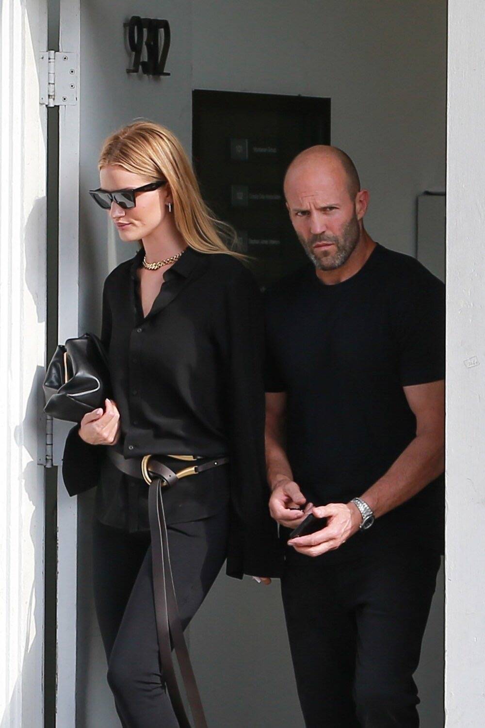 杰森斯坦森找到了女朋友,英伦最帅的秃顶男人杰森斯坦森