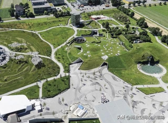 施华洛世奇旅游景区 (奥地利施华洛世奇水晶公园)