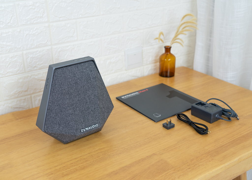 丹拿dynaudiomusic1到7哪个好,丹拿music1蓝牙音响低音太沉