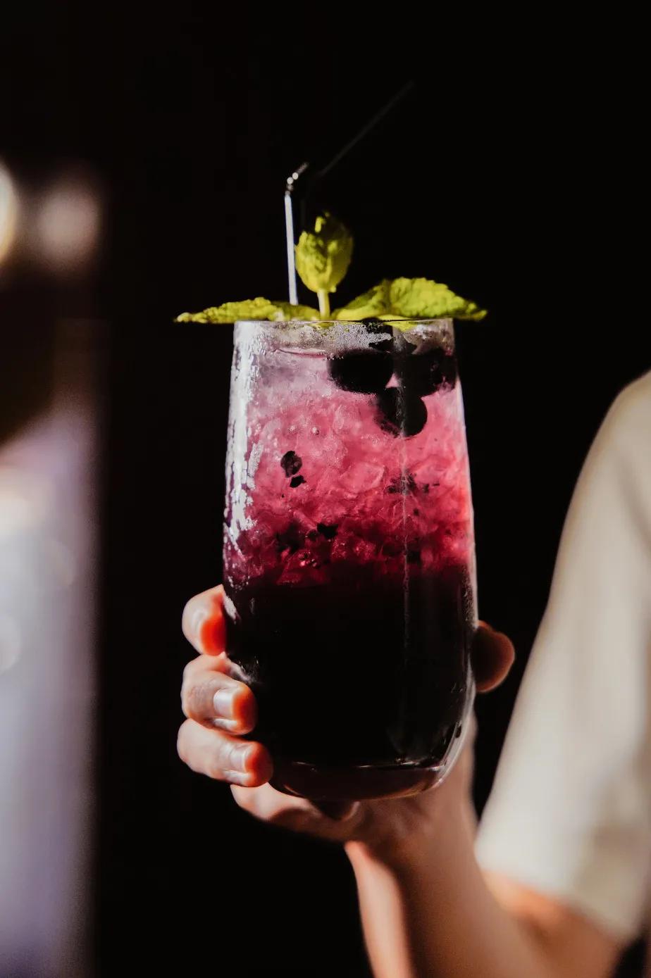 低调奢华的酒吧,小酒馆日式风格酒吧