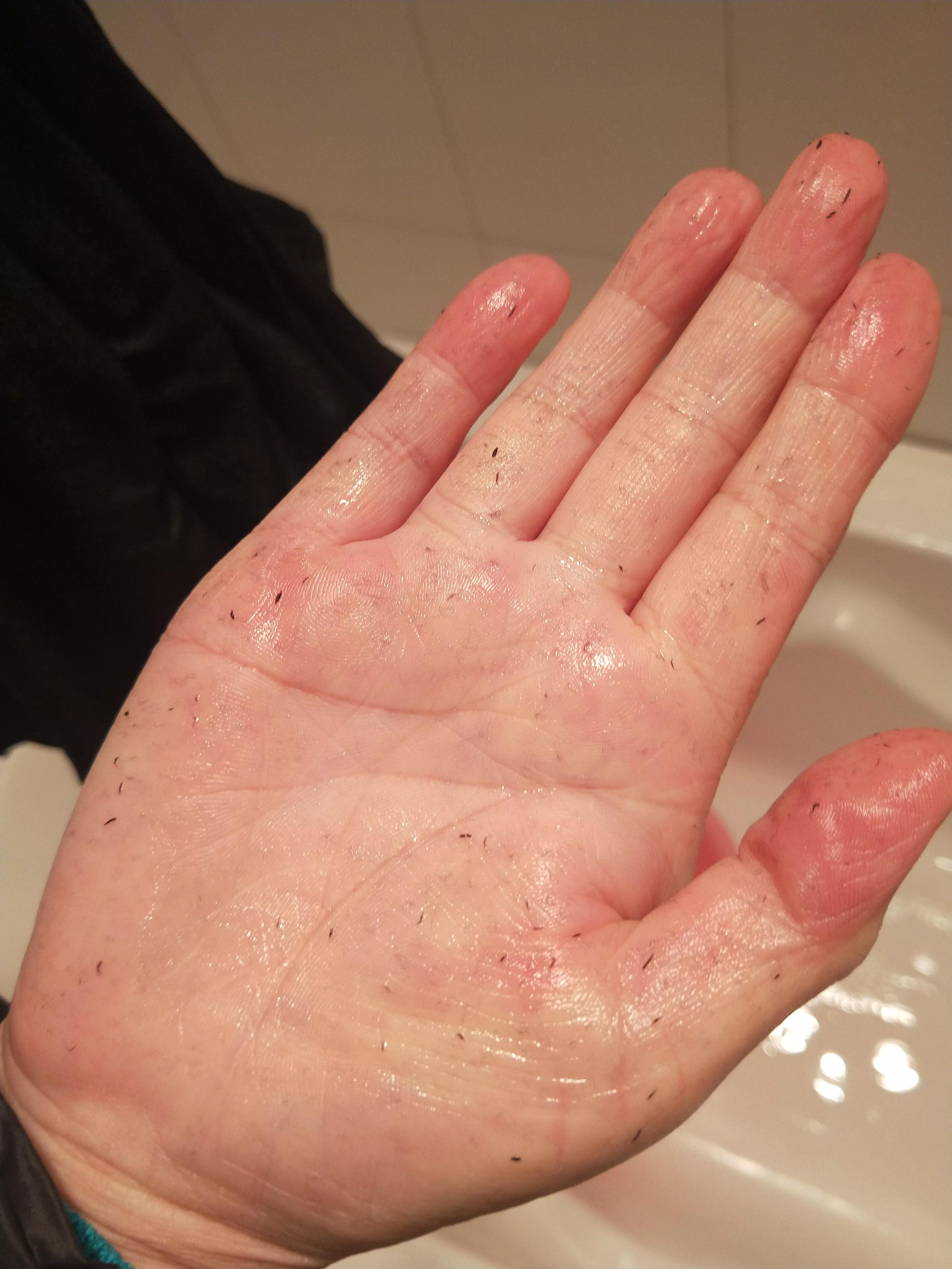 唯品会的衣服性价比,唯品会便宜的衣服是正品吗