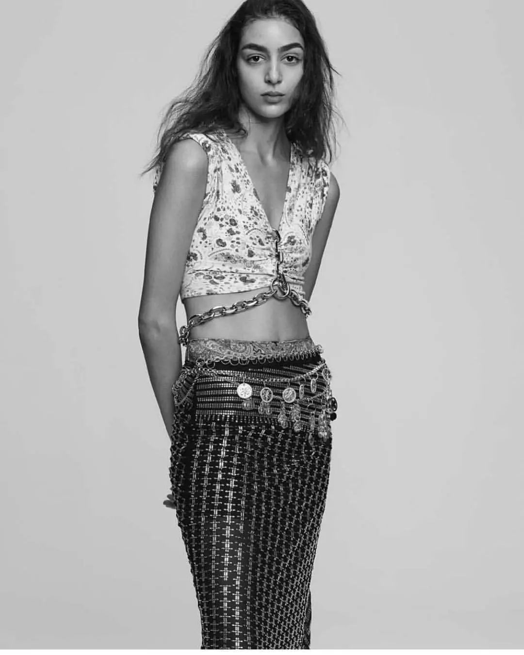 我太太太难了！项链戴在脖子上还做错了？