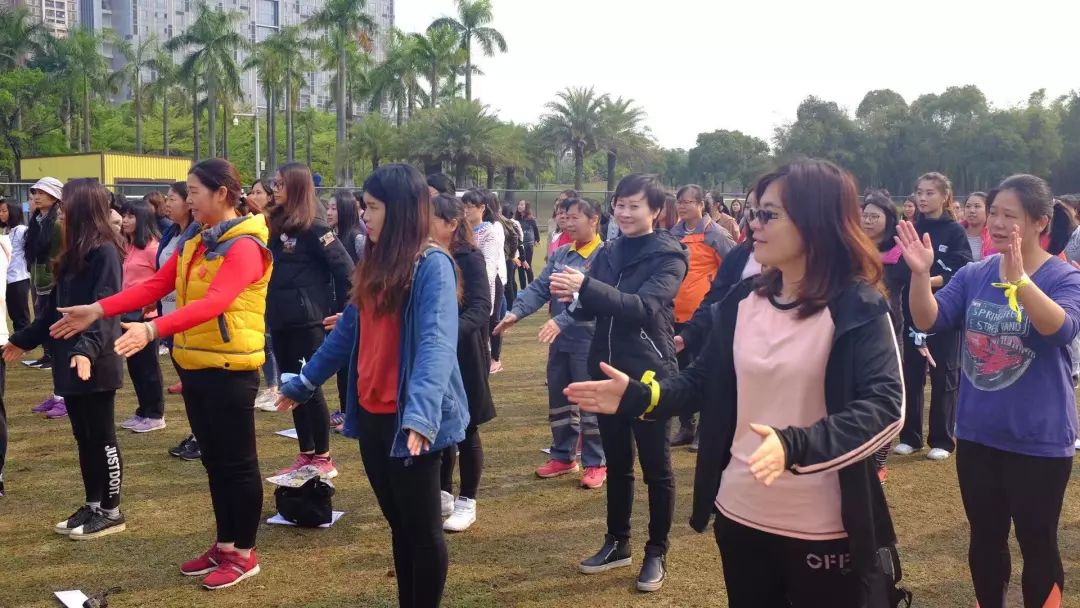 番禺｜昨天，桥南“半边天”比久违的阳光更有活力！