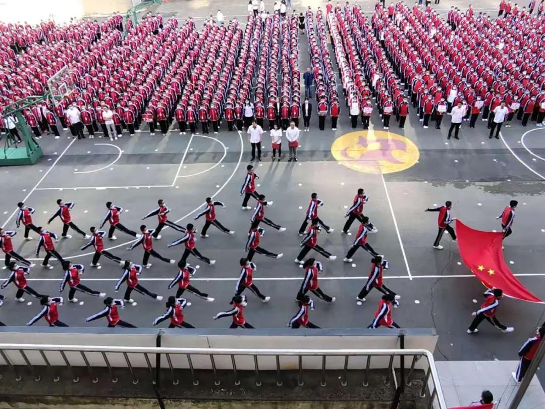 元气满满运动会视频,黑龙江省实验中学升旗视频