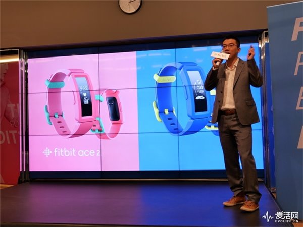 0402每日科技速读——索尼一亿像素，iPadMini，Fitbit