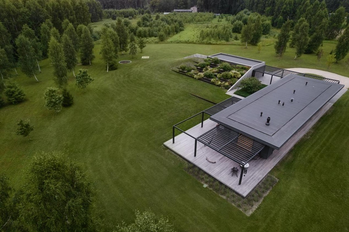 一层现代风格自建房养老,东欧老房子