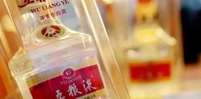 这几款“粮食酒”给真正懂酒的人,入口醇香好喝不贵,待客倍有面