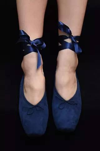 「从青铜到王者」读完这篇，你就能比网红更懂选鞋子