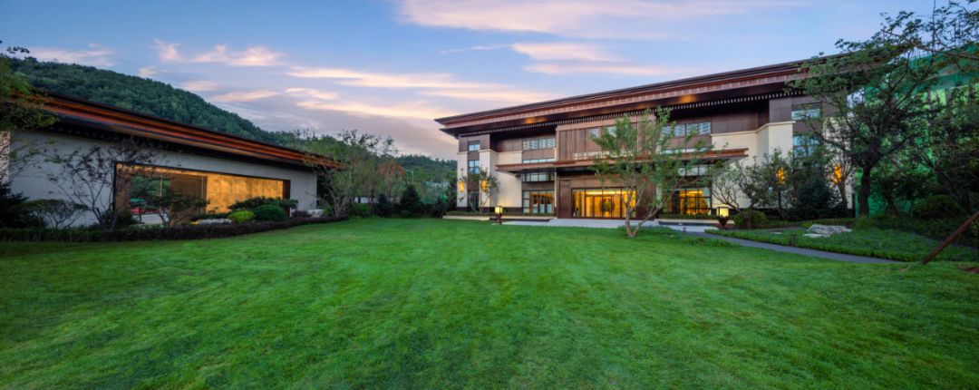 「源树作品」府院归家·静听山语|鸿坤·山语墅