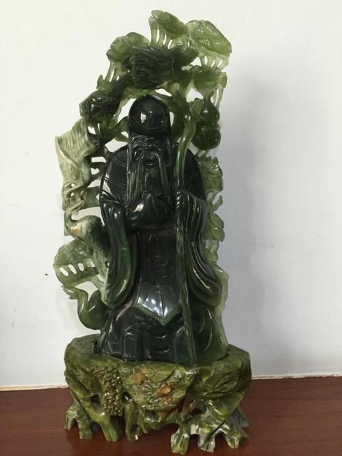 这种玉的出现，满足了各方面的需求