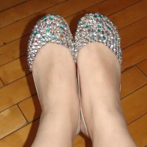 你会买剪标的衣服吗,你会买名牌衣服吗