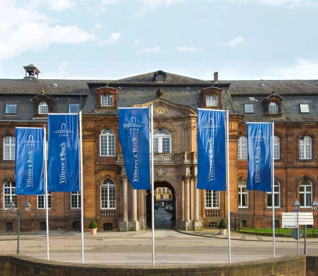 铂尼思、威法、KLFCASA等，高定风口下，谁能“加冕为王”？