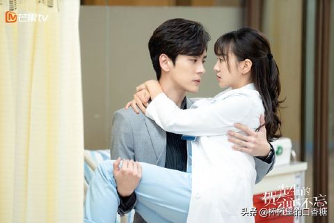 2021校园＋职场爱情甜宠剧！杨幂《定律》、热巴《荣耀》糖分超标