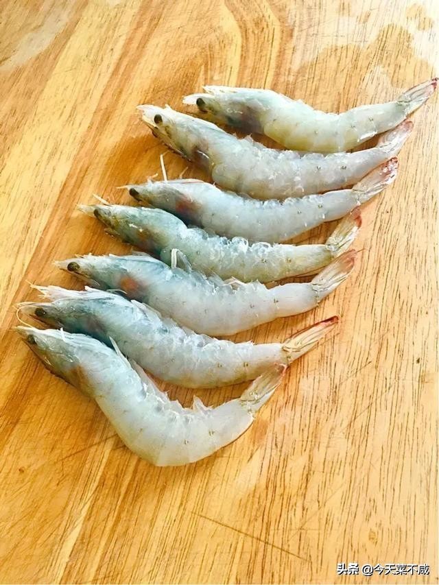 大虾燕窝,燕窝炖虾子