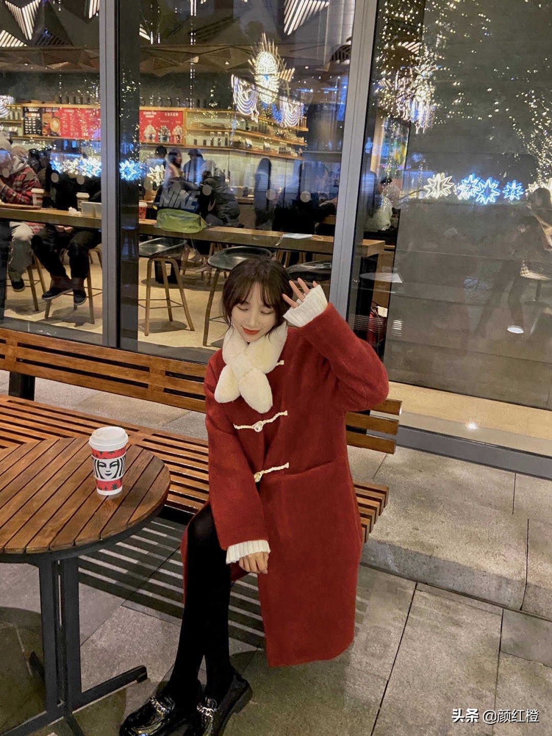 这些才是红色大衣的正确搭法,经典稳重又有气场,让你美出新高度