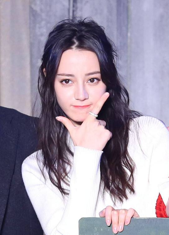 迪丽热巴香港知名度,迪丽热巴英皇