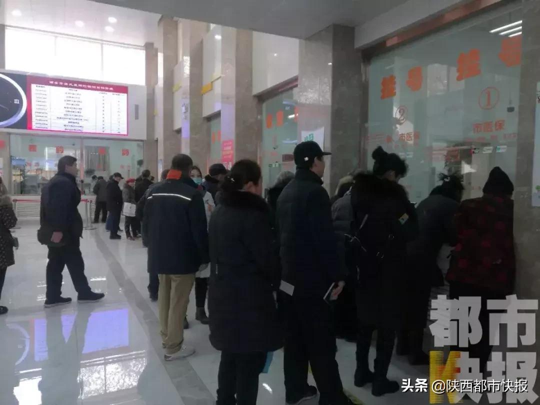 儿科门诊爆满,西安儿科门诊人满为患