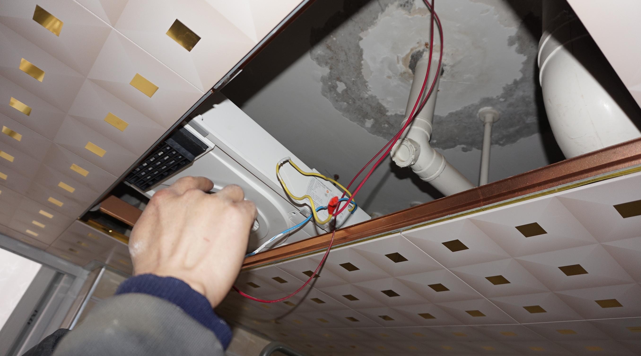 云米互联网多功能浴霸,云米互联网浴霸风暖版拆解