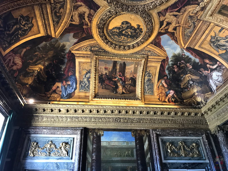 法国为什么发明香水,为什么法国发明了香水