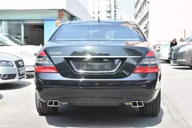 20万公里老款奔驰s600,老款奔驰s600对比新款