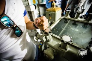 青春！需要一种最直接的方式，去亲近热情似火的HAWAII！