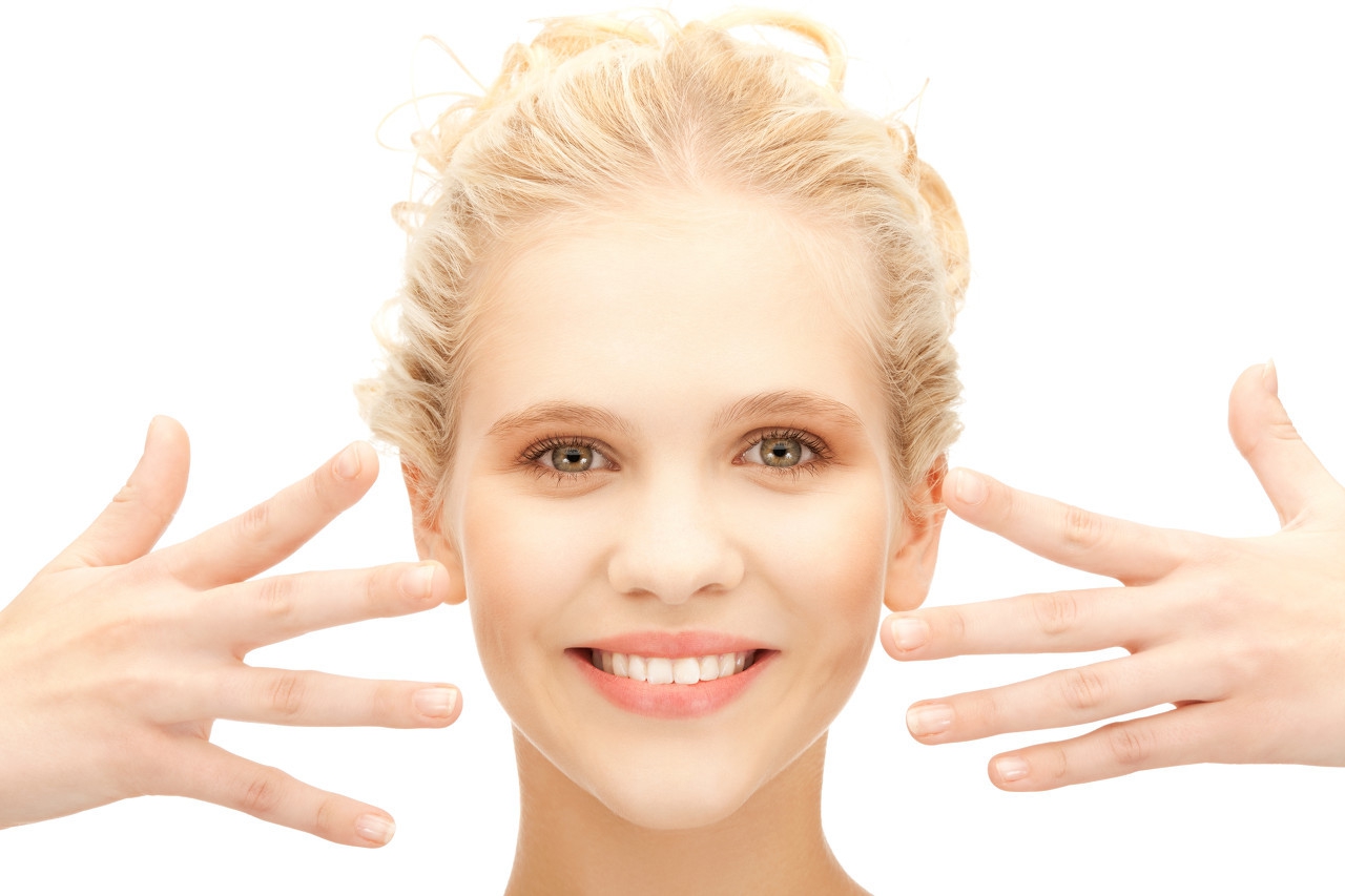 脸上长脓包型痘痘是什么原因,脸上的痘痘属于什么疮