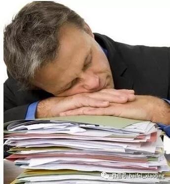 脸上长脂肪粒什么原因怎么办,脸上总是长脂肪粒是什么原因