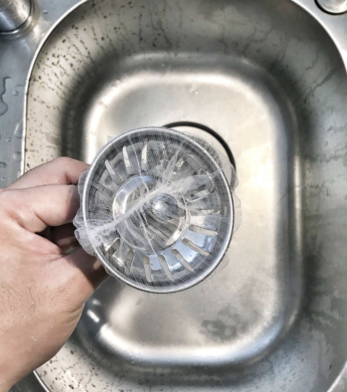 玻璃胶里面发霉怎么彻底解决,玻璃胶严重发霉怎么办