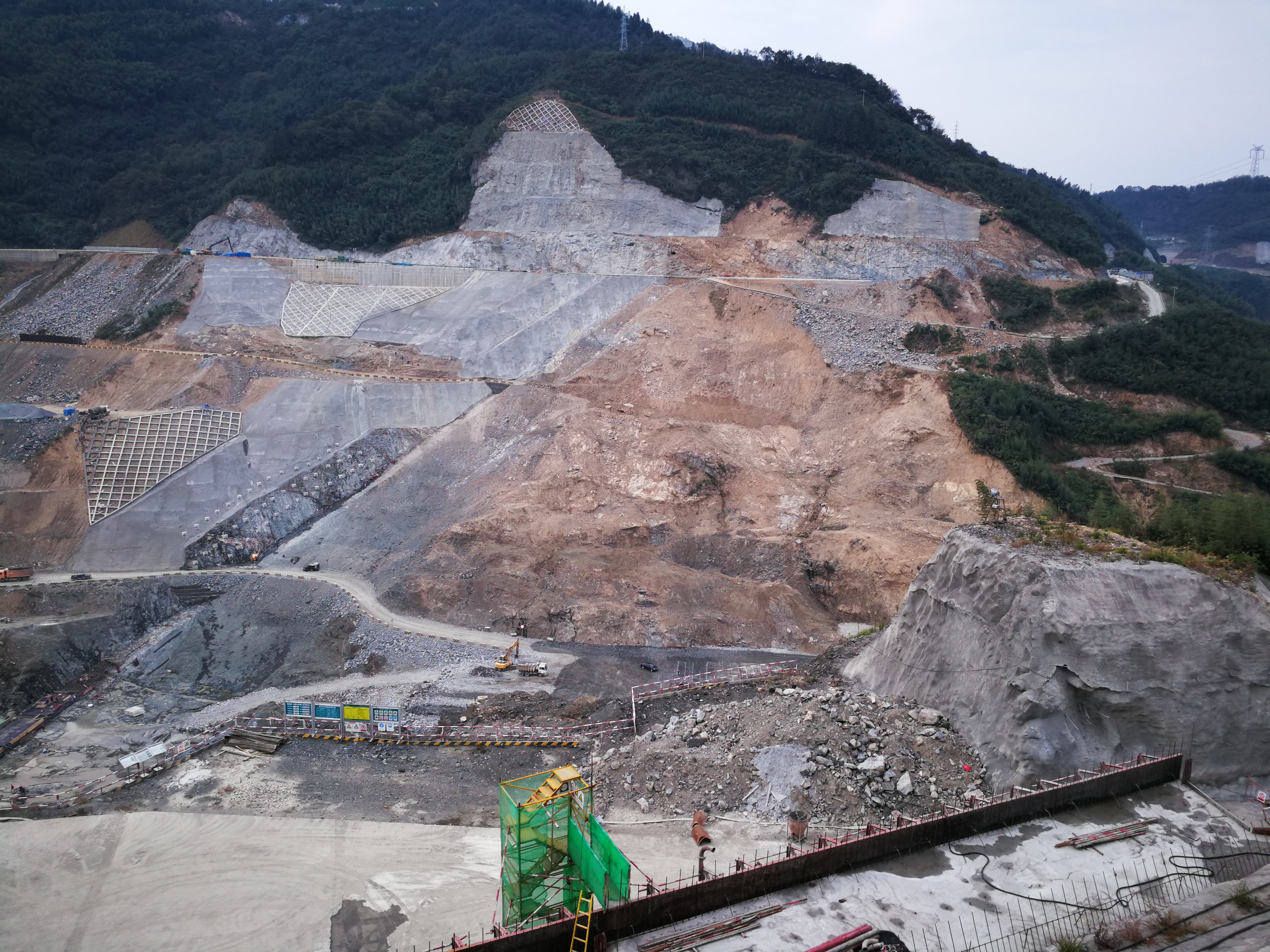 从西双版纳“狂浪”到了大别山腹地，就是为了这么一个大工程！