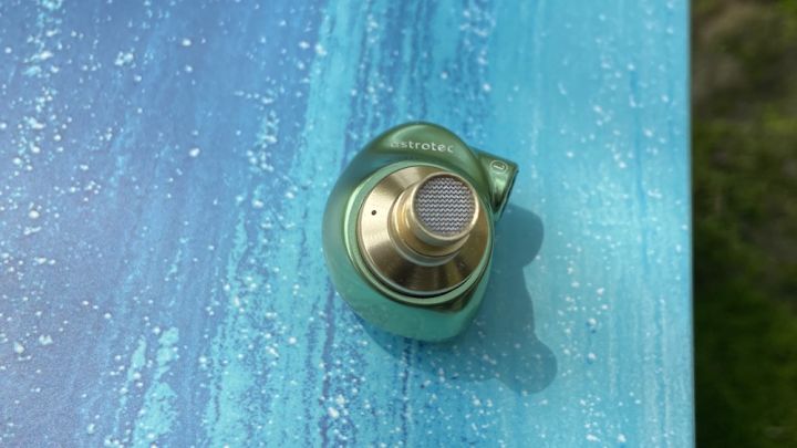 阿思翠天琴座限量版评测,天生丽质难自弃评语