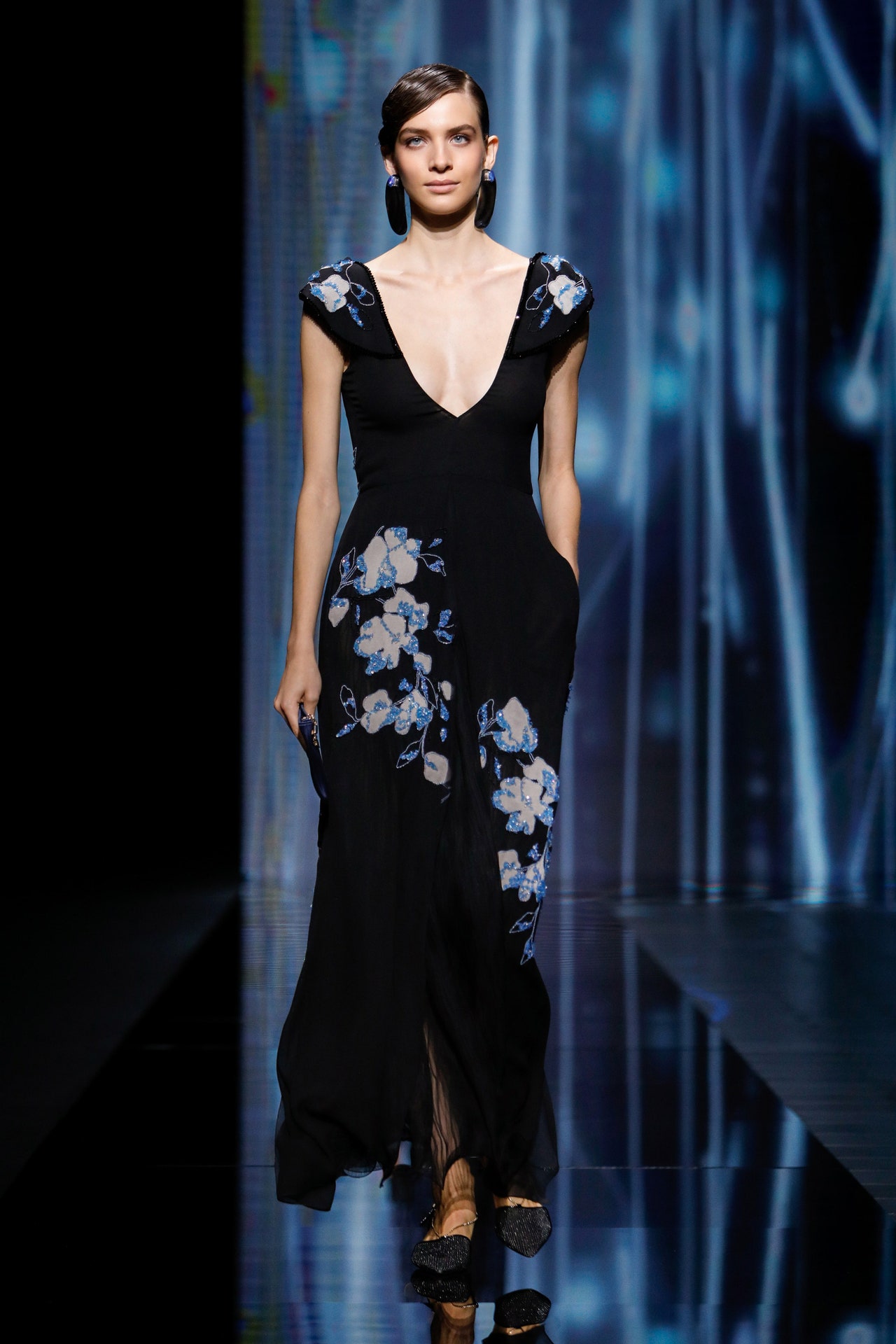 2019年阿玛尼春夏米兰时装,乔治阿玛尼2024成衣秀