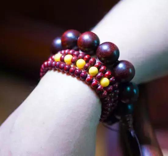 金丝楠不适合做手串,金丝楠手串盘10年以上效果