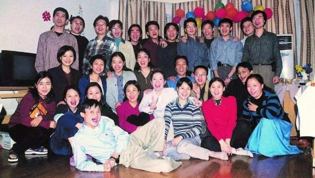 马云的“屌丝逆袭记”，和他跌落神坛背后的故事