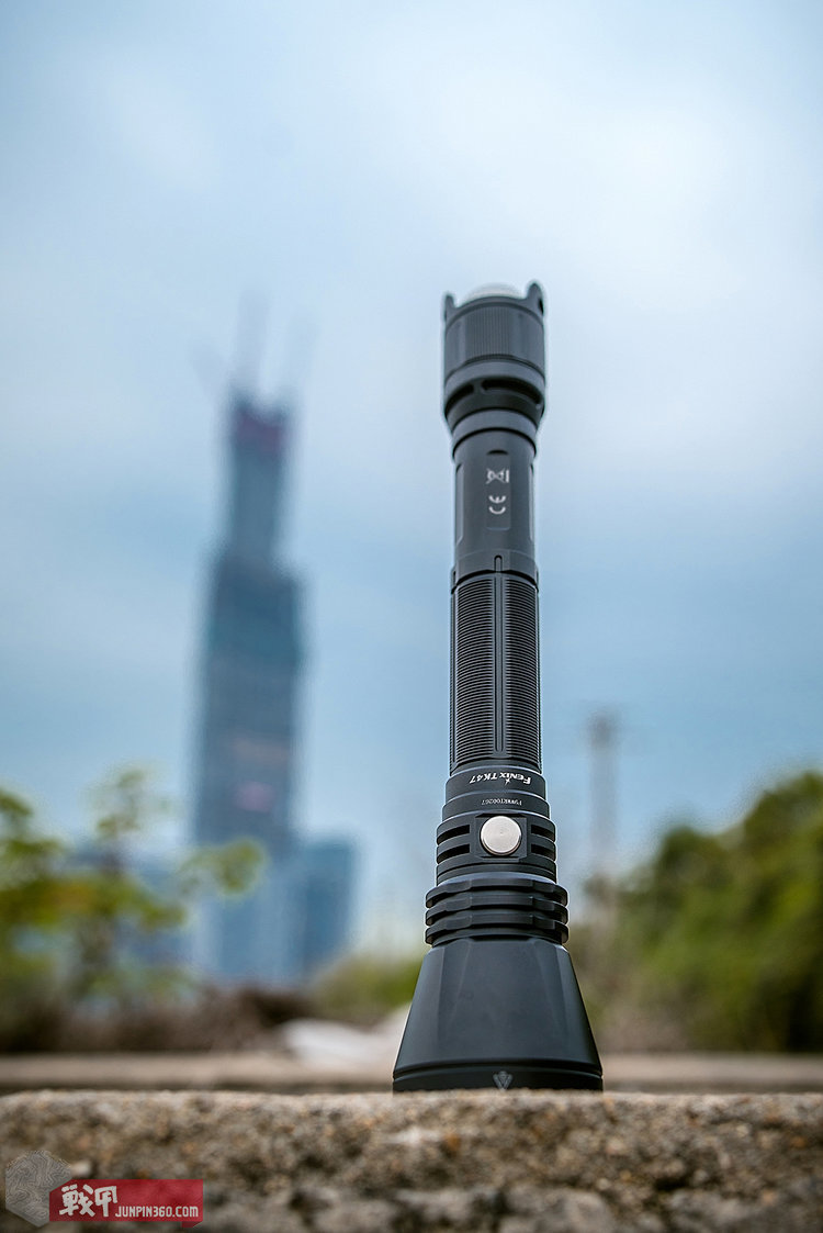 fenixtk30手电测评,fenixtk30激光手电拆解
