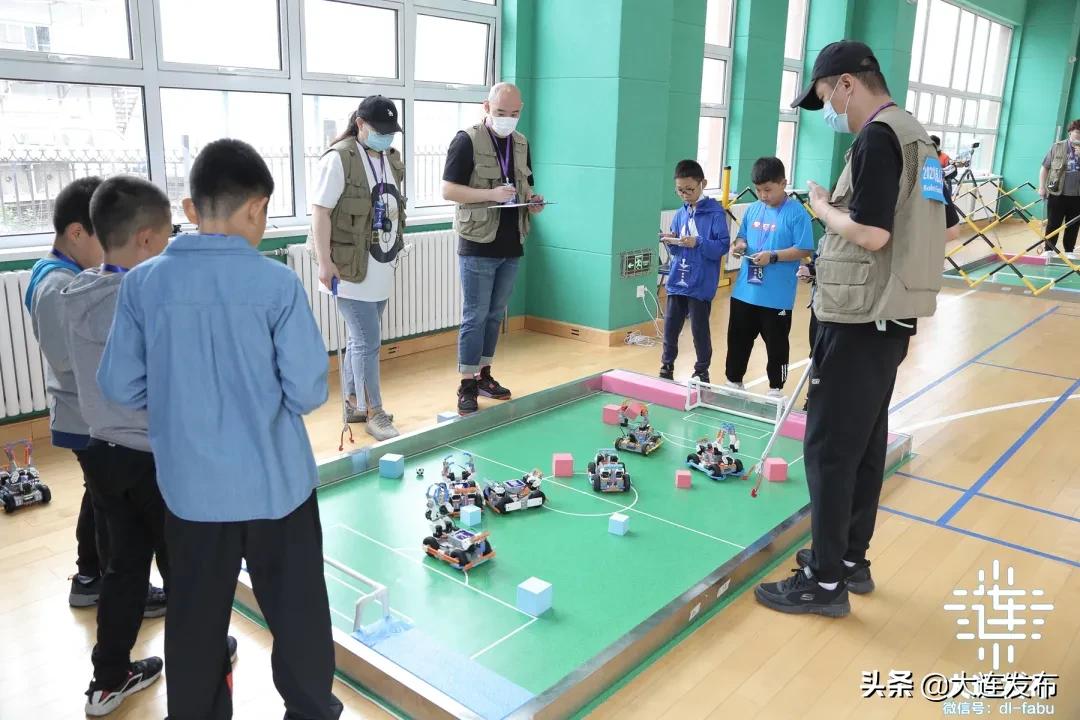 国际智能机器人足球比赛,ev3机器人足球赛完整视频