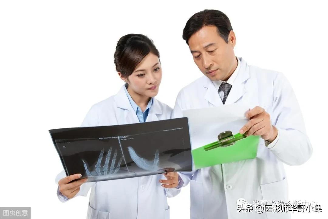 小细胞肺癌早期ct表现为什么结节,肺部ct显示有三处2cm结节是肺癌么