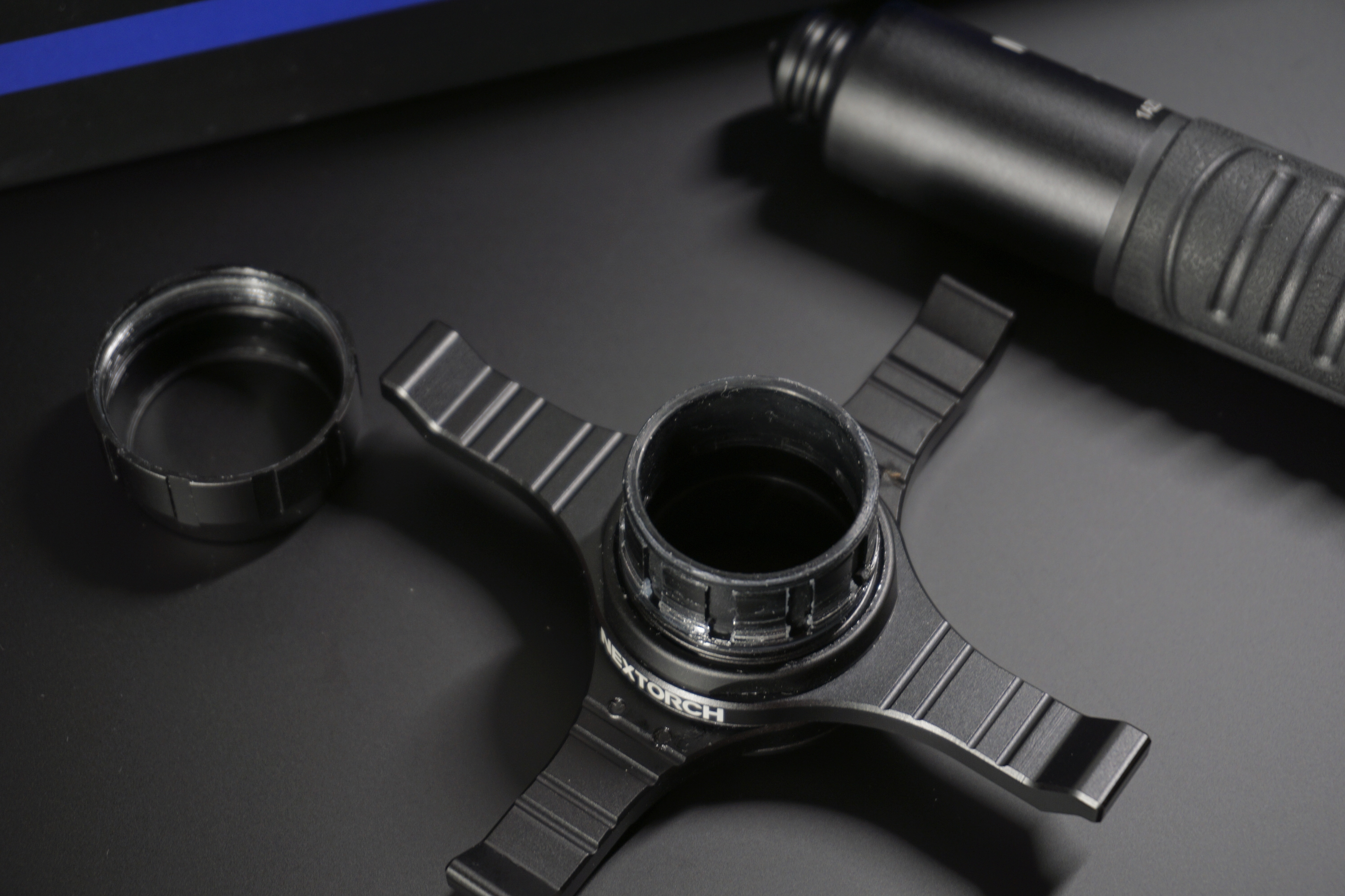 纳丽德nex格挡机械甩棍,nex纳丽德甩棍评测