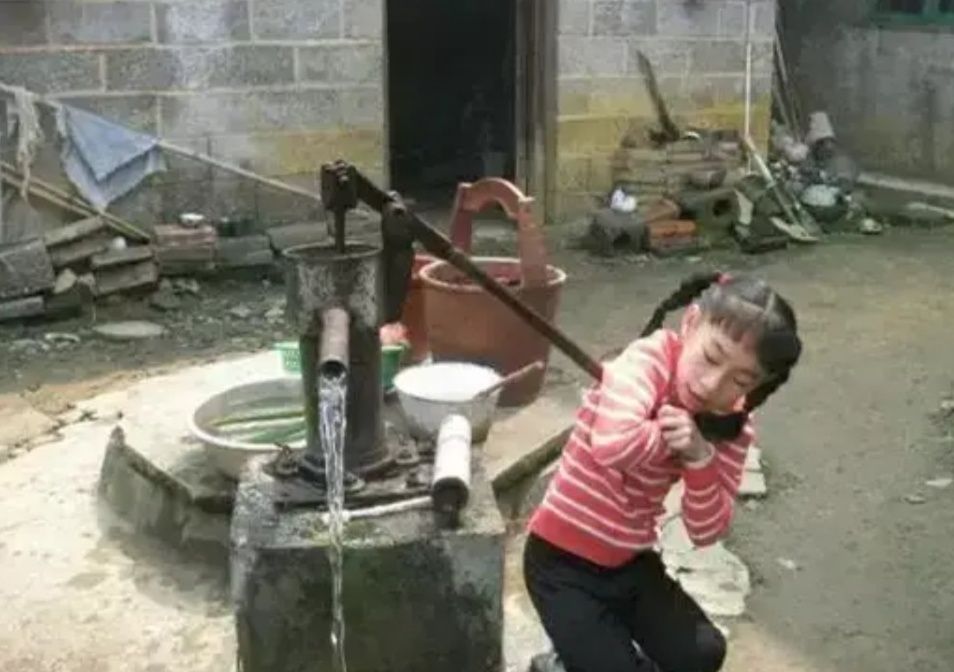 农村如何防止水管上冻,自来水管冻了最好的解决办法