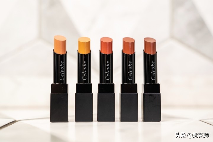 mac唇膏2022春季新品,阿玛尼挚爱唇膏201试色
