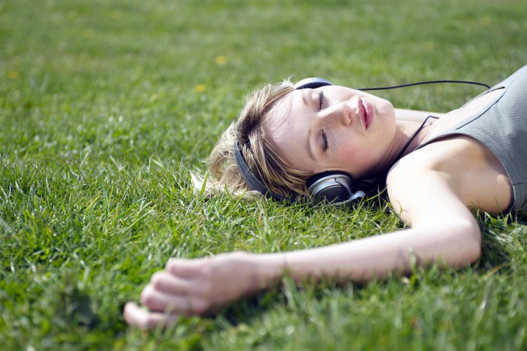 年纪轻轻就忘事是为什么,怎么解决忘性大的问题