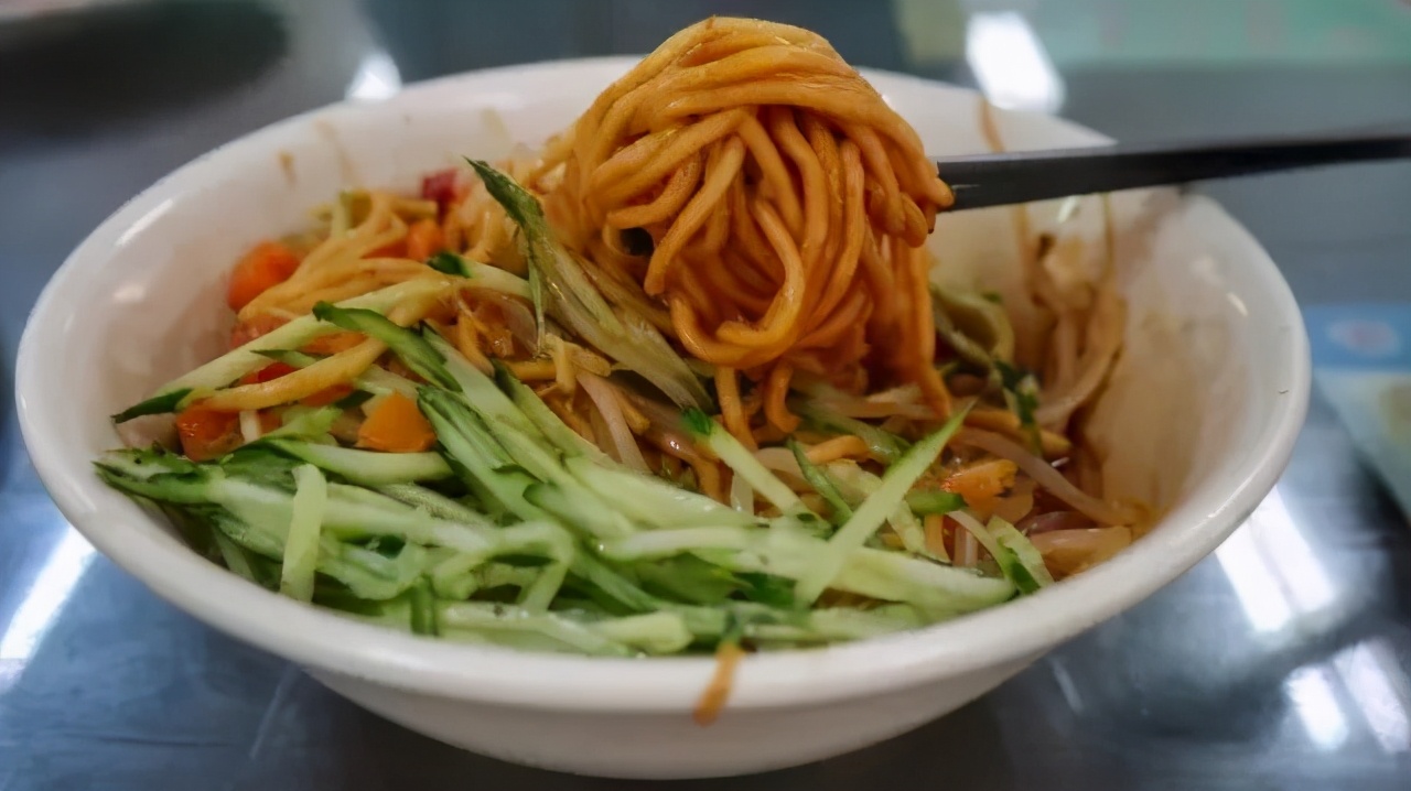 河北医科大学的位置,河北医科大学在当地的地位