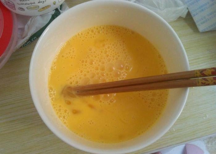 蒸鸡蛋羹必须掌握3个小技巧,蒸鸡蛋羹又滑又嫩鸡蛋蒸几分钟