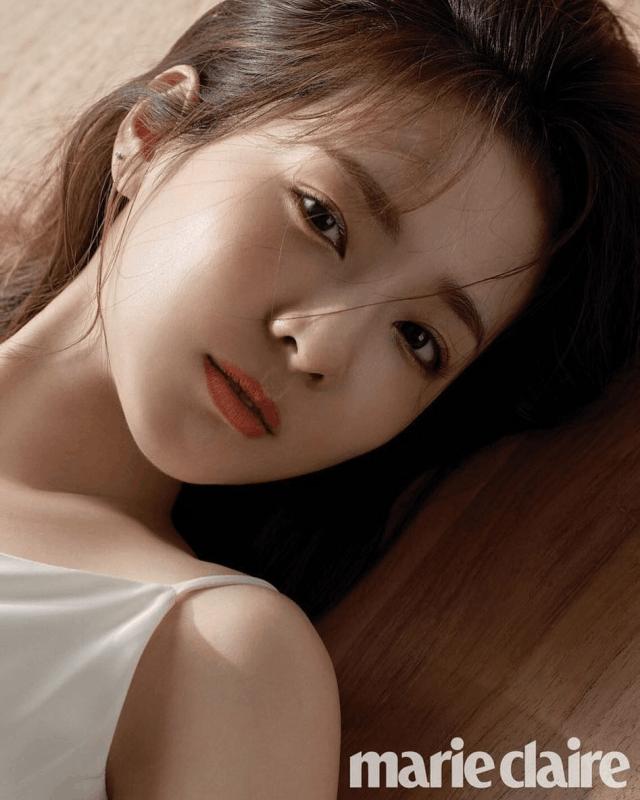 易烊千玺权志龙同款鞋,易烊千玺权志龙造型