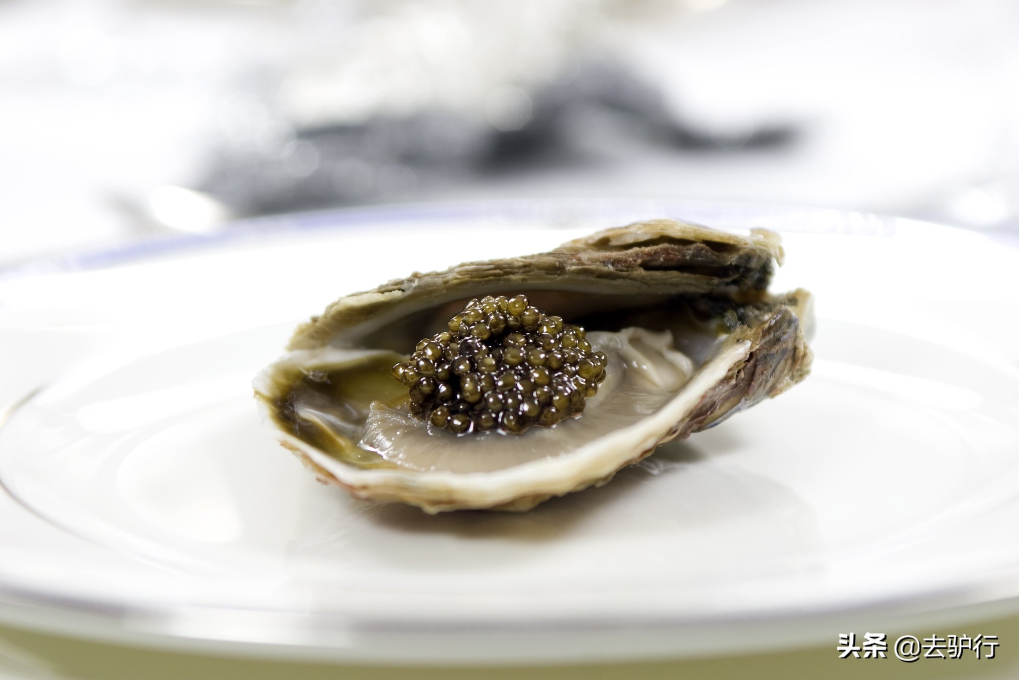 顶级鱼子酱有多贵,鱼子酱到底有多贵