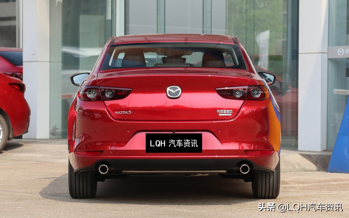 9.99万昂克赛拉可以自己加的配置,5万2千8的昂克赛拉