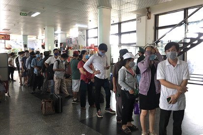 为什么越南海关专收中国人小费,越南友谊关海关收小费